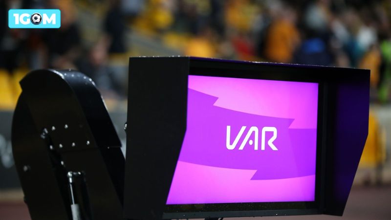 VAR được can thiệp nhiều tình huống hơn trong mùa giải 2026